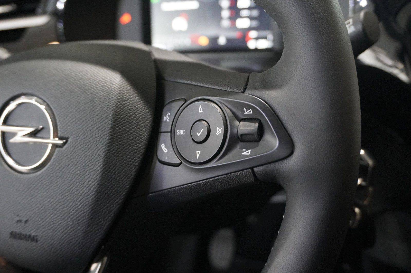 Fahrzeugabbildung Opel Corsa F 1.2 ELEGANCE NAVI/LED/SPORT/SH//VIRT/DAB