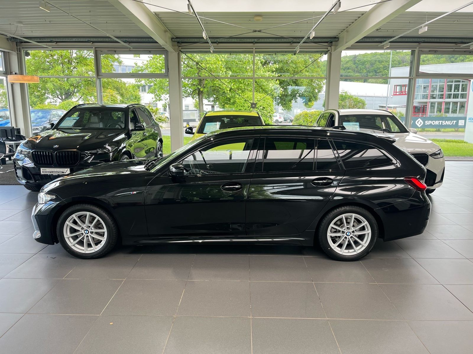 BMW 320d Touring M Sportpaket AHK ACC Head-Up Pano H foto 4