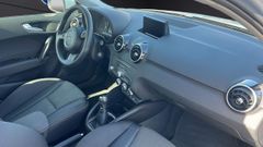 AUDI A1 Sportback NAVI,KLIMA,BIXENON,MFL,GRA,PDC