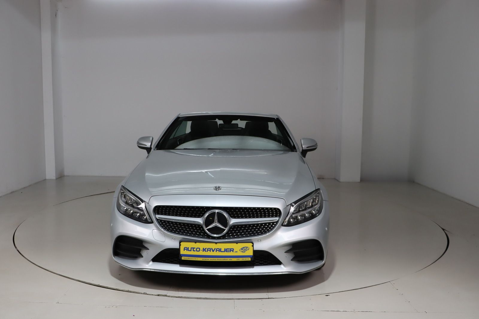 Fahrzeugabbildung Mercedes-Benz C 220 d Cabrio AMG Line