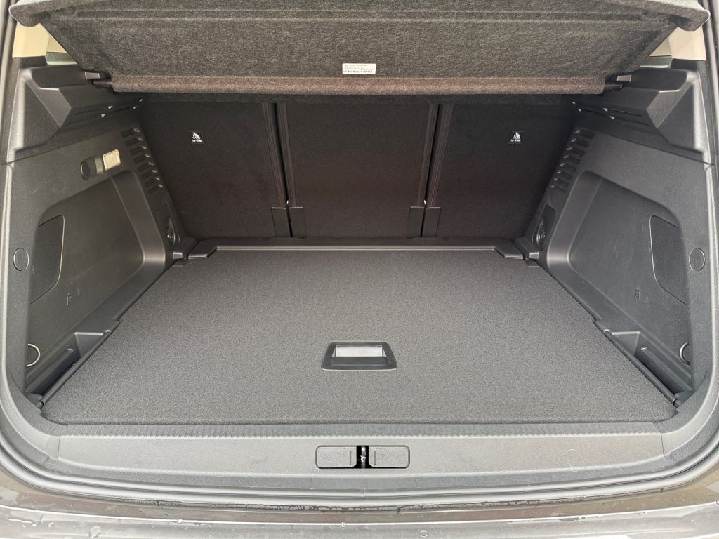 Fahrzeugabbildung Citroën C5 Aircross BlueHDI 130 S&S EAT8 MAX