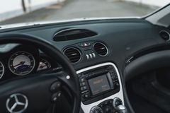 Fahrzeugabbildung Mercedes-Benz SL55 AMG *SCHECKHEFT / MASSAGE / VOLL*