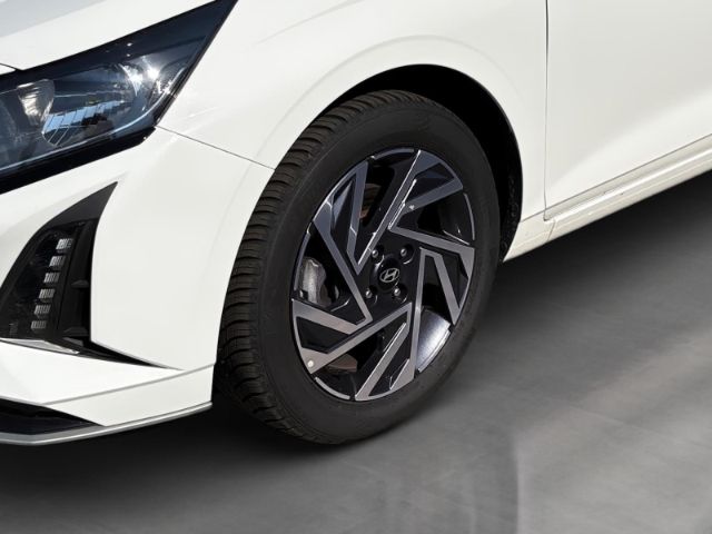 Fahrzeugabbildung Hyundai i20 FL (MY25) 1.0 T-GDI (100 PS) 7-DCT Trend Nav