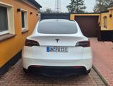 Tesla Model Y 20 Zoll Induction, Allwetter, RWD, AHK - Tesla Model Y in Dortmund
