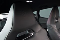 CUPRA Formentor VZ 4Drive *Winterpaket*LED*DSG*SHZ*19*