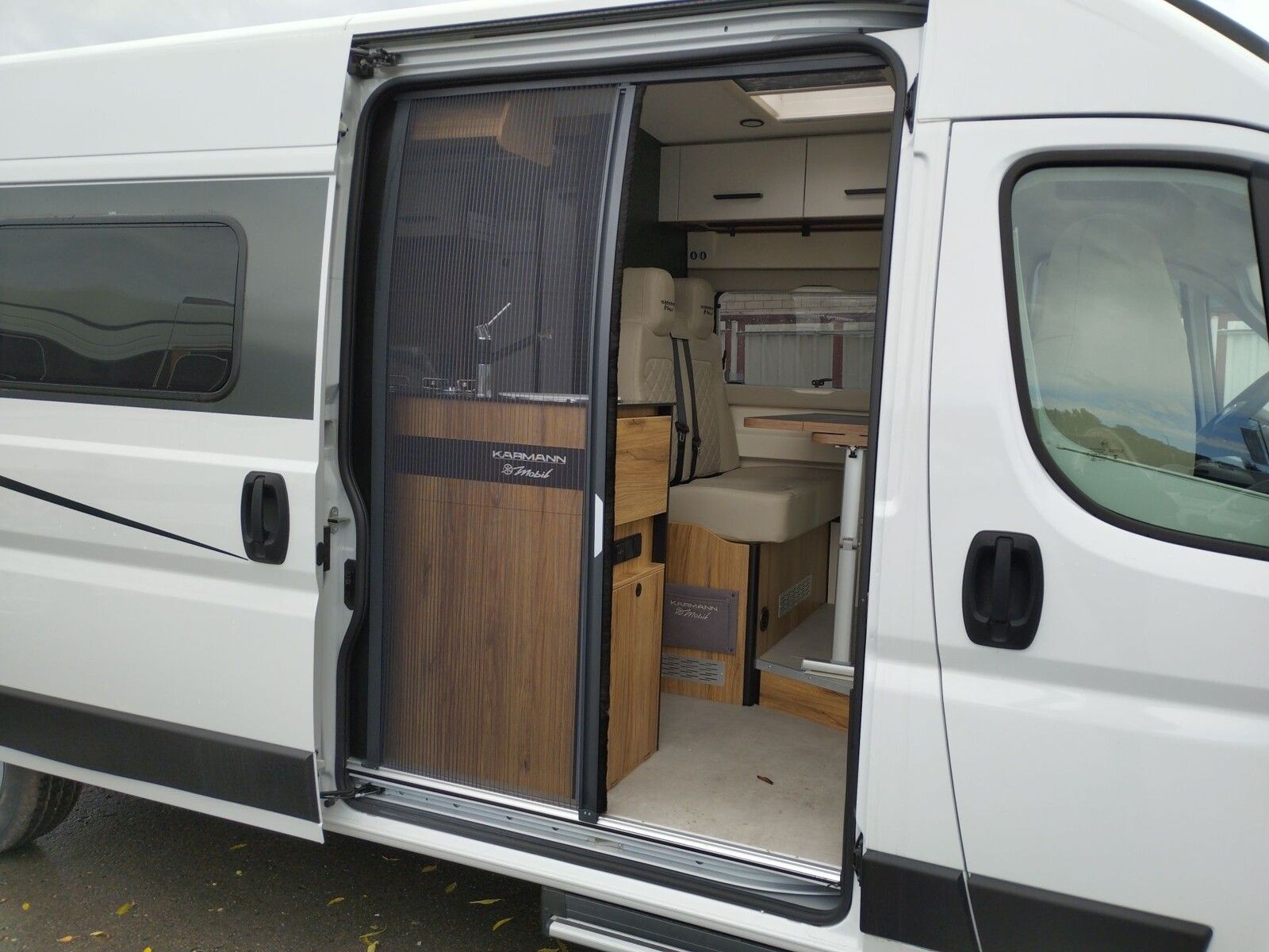 Fahrzeugabbildung Karmann Dexter DE 580 Captain-Chair-Sitze, Klima,