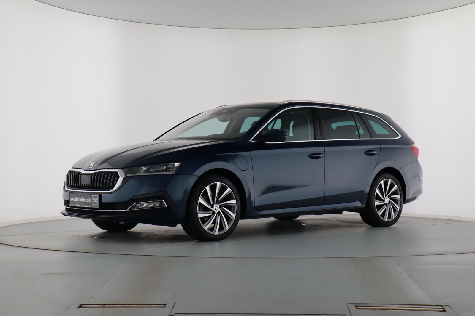 Skoda OCTAVIA STYLE iV DSG HYBRID LEDER+HEAD-UP+KAMERA