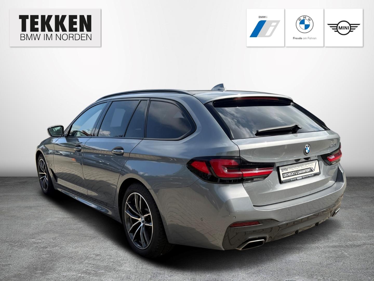 BMW 530 d Touring M-Sport/HUD/HiFi/RFK/AHK/Pano