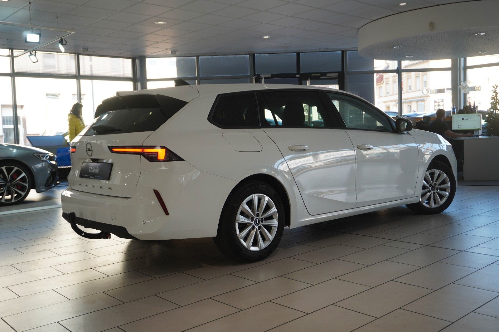 Fahrzeugabbildung Opel Astra L ST 1.5D BUSINESS NAVI/LED/KAMERA/SH/AHK