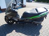 Kawasaki J 300 - KAWASAKI ROLLER