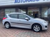 Peugeot 207 SW Urban Move AHK Pano Ganzjahresreifen - Peugeot 207 Gebrauchtwagen in Hamburg