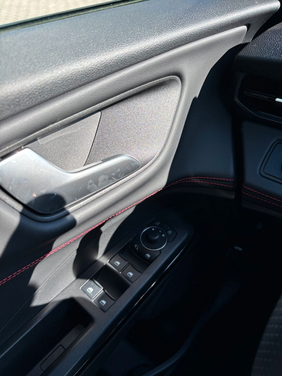 Fahrzeugabbildung Ford Puma ST-Line
