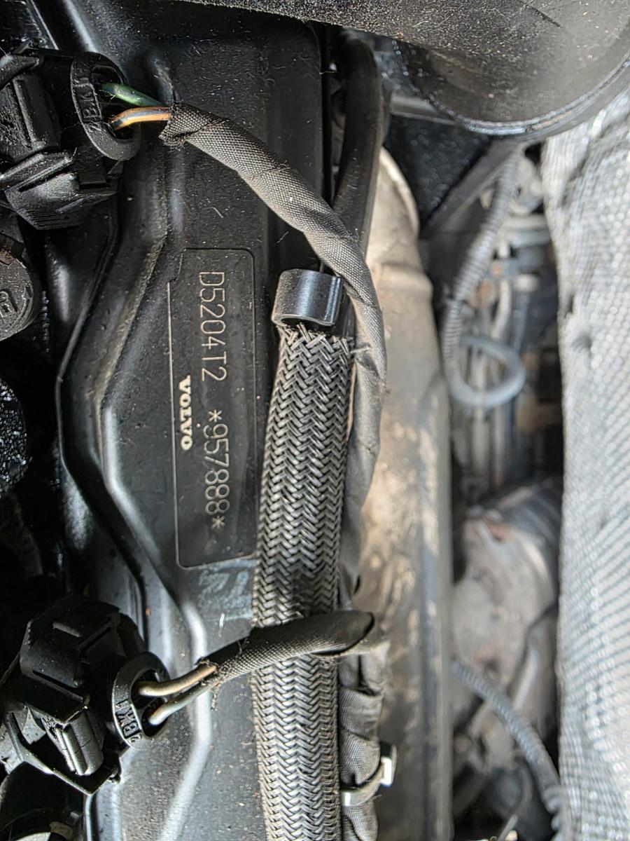 Volvo V70 2011 — photo 13