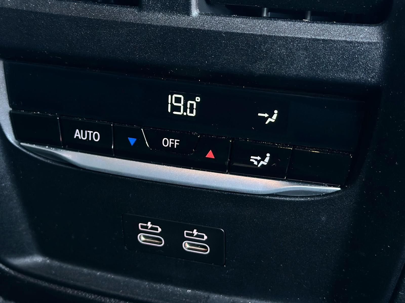 BMW 330e Touring M SPORT PAKET LED#KEYLE#SPUR#NAVI - Image 22