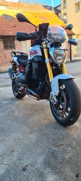 BMW R 1200 R LC - BMW NAKED BIKE