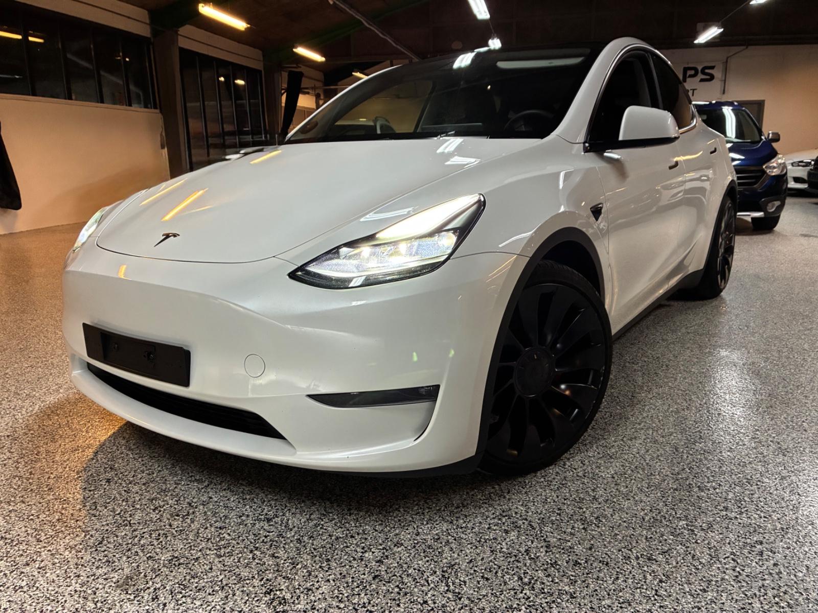 Tesla Model Y