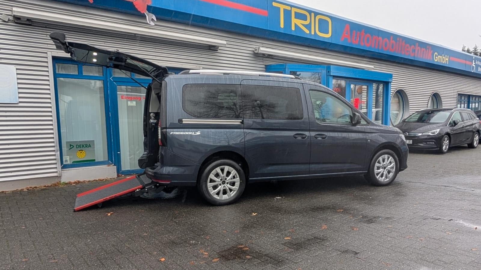Ford GrandTourneo Connect Titanium Behindertengerecht