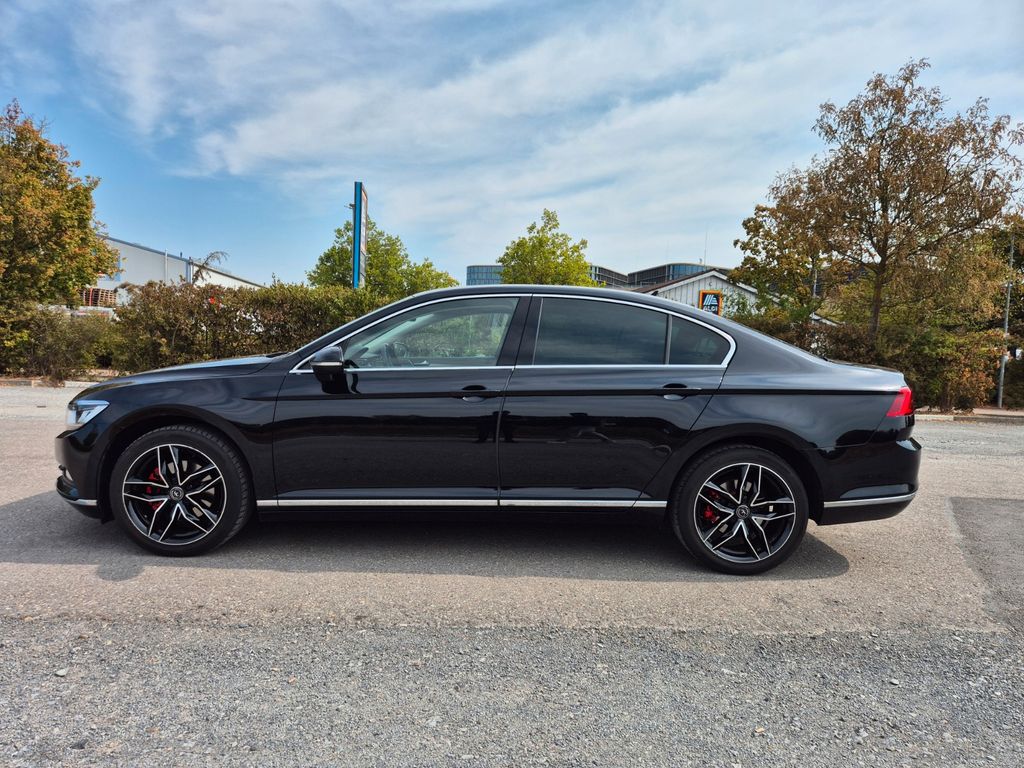 Image of Volkswagen Passat