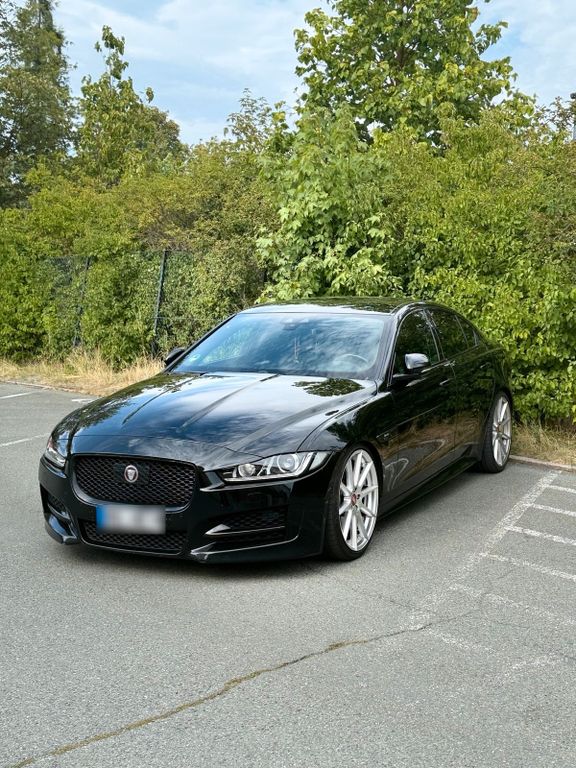 Image of Jaguar XE