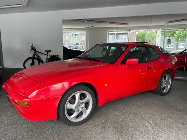 Porsche 944 S Targa  Sammlerfahrzeug Teilleder