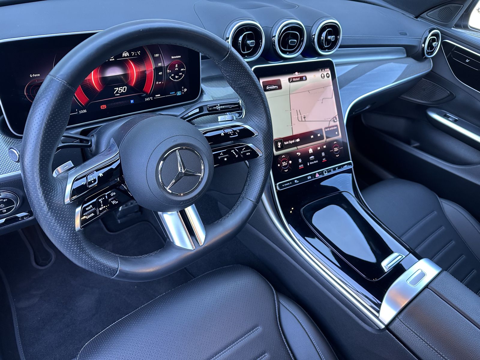 Fahrzeugabbildung Mercedes-Benz C 200d T AMG-Line Adv. NAV+LED+HUD+ACC+SHZ+360°