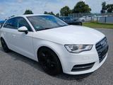 Audi A3 Sportback ambiente*Sport* 18 Zoll*Navi*AHK*
