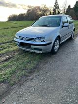 Volkswagen Golf 2.0 TüV8.2027 Jubi 25 GTI Optik - Volkswagen Golf aus 2001: 2.0