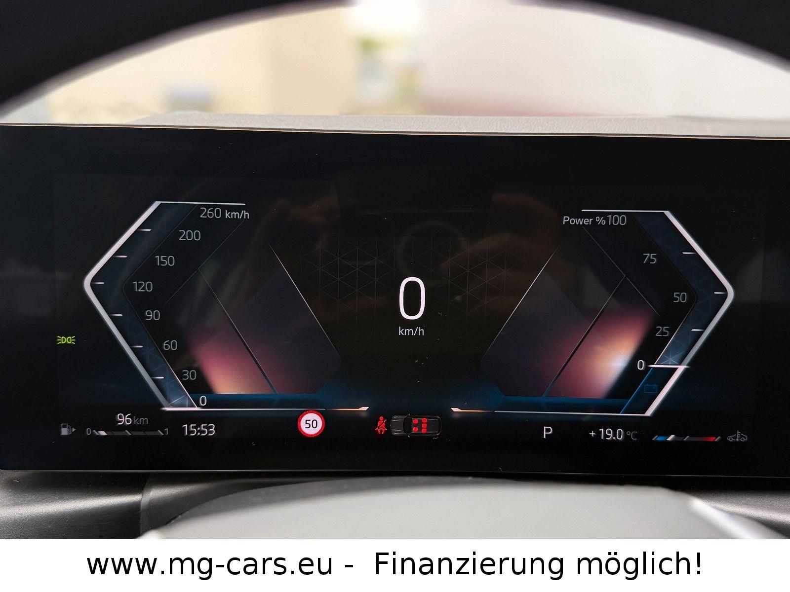 BMW 318d~Mild-Hybrid~Widescreen~LED~Shadow-Line~Top!