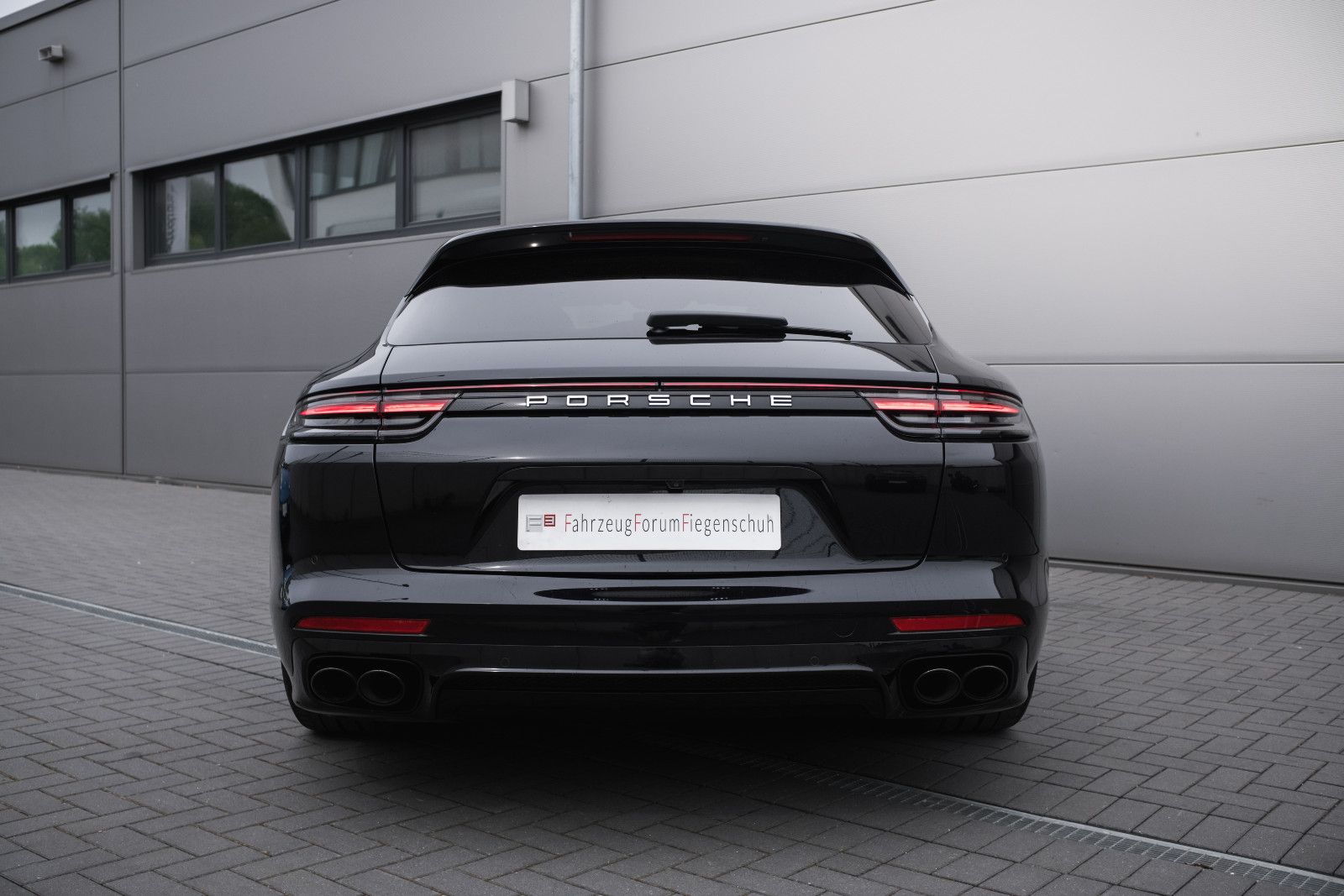 Fahrzeugabbildung Porsche Panamera Sport Turismo 4 S-Kam.-StHz.-Pano-LED