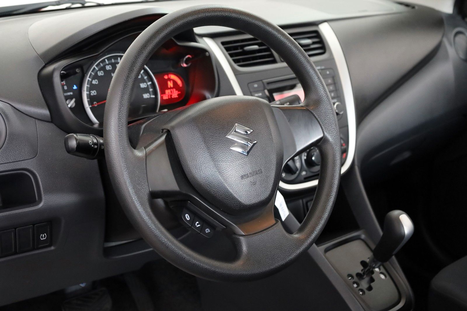 Fahrzeugabbildung Suzuki Celerio Basis Klima