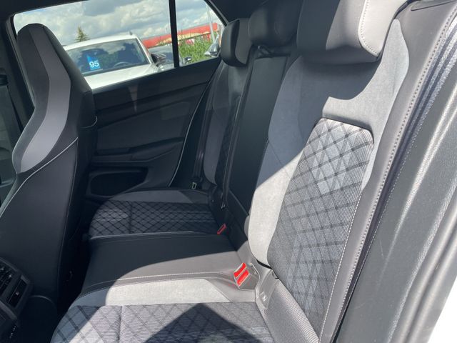 Golf R-line TSi Navi Matrix Kamera ACC