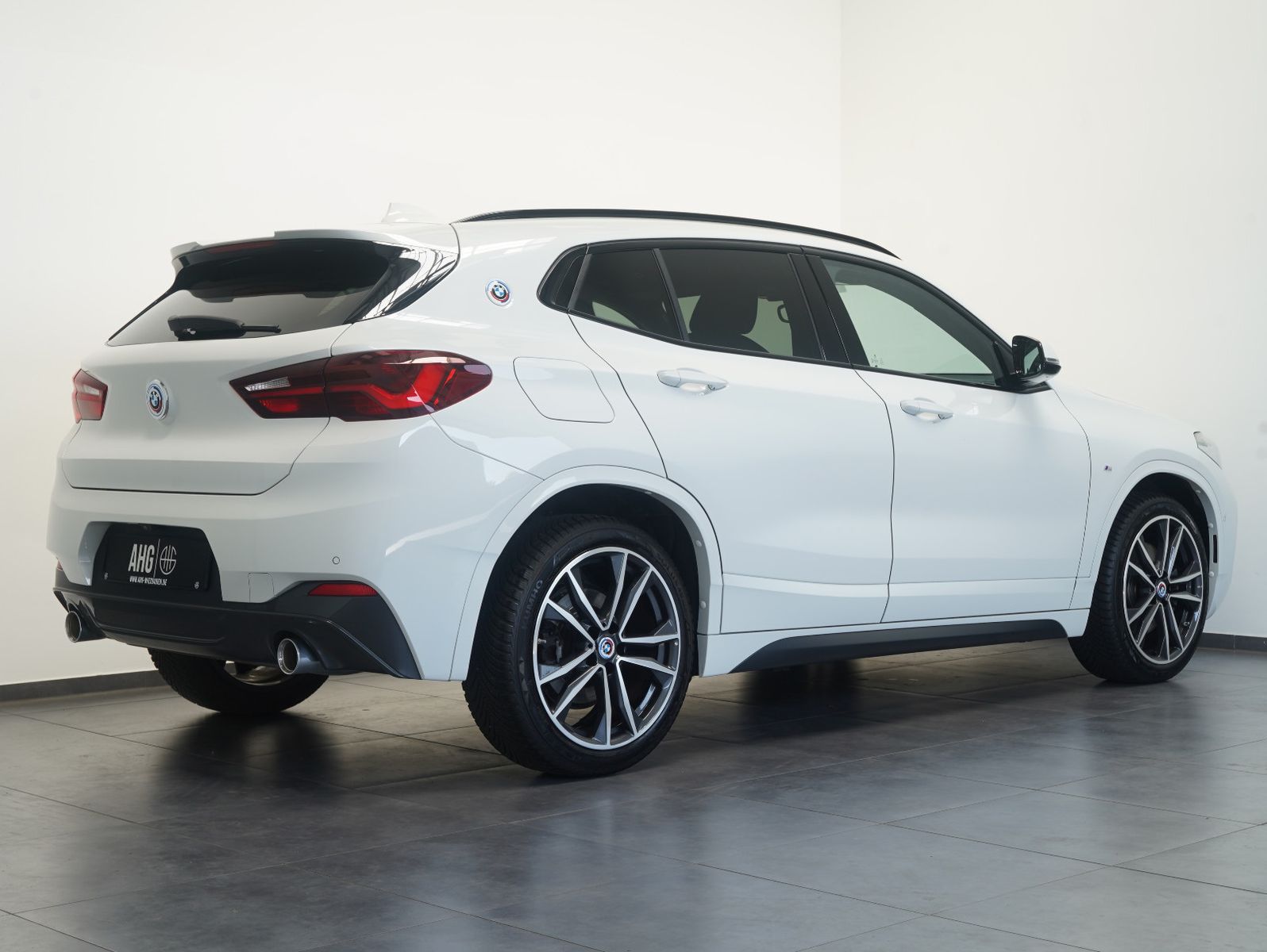 Fahrzeugabbildung BMW X2 sDrive 20 i M Sport LED/HEADUP/KEYLESS/KAMERA