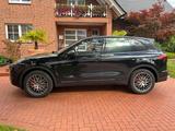 Porsche Cayenne Turbo Luftf. Sitzbel. 360°Kamera BOSE - Porsche Gebrauchtwagen in Bielefeld