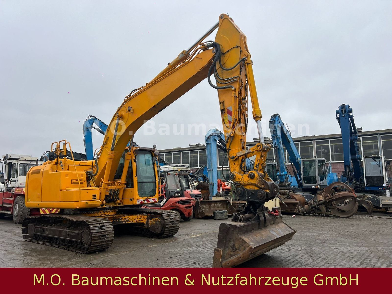 Fahrzeugabbildung CAT 320 EL / SW / AC / Trimble Anlage