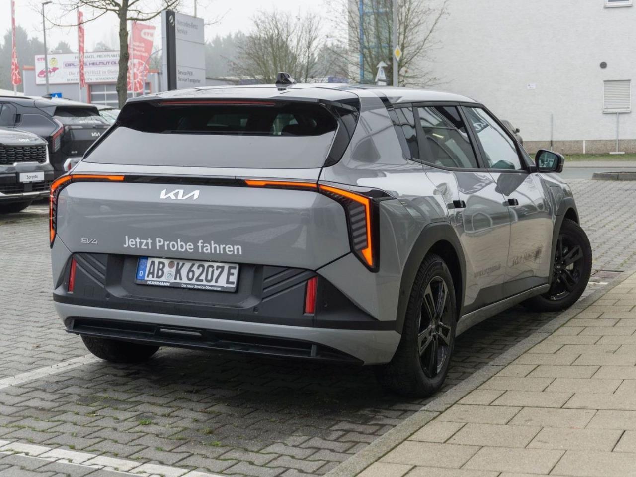 Kia EV4 81,4 kWh Earth Navi Schiebedach Sound-P 360°