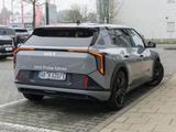 Kia EV4 81,4 kWh Earth Navi Schiebedach Sound-P 360° - Kia Gebrauchtwagen in Frankfurt