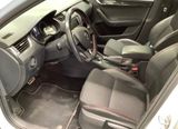 Skoda Octavia Combi RS *BI-XENON*NAVI*SHZ*TEMPOMAT - Skoda Octavia: Weiß, RS