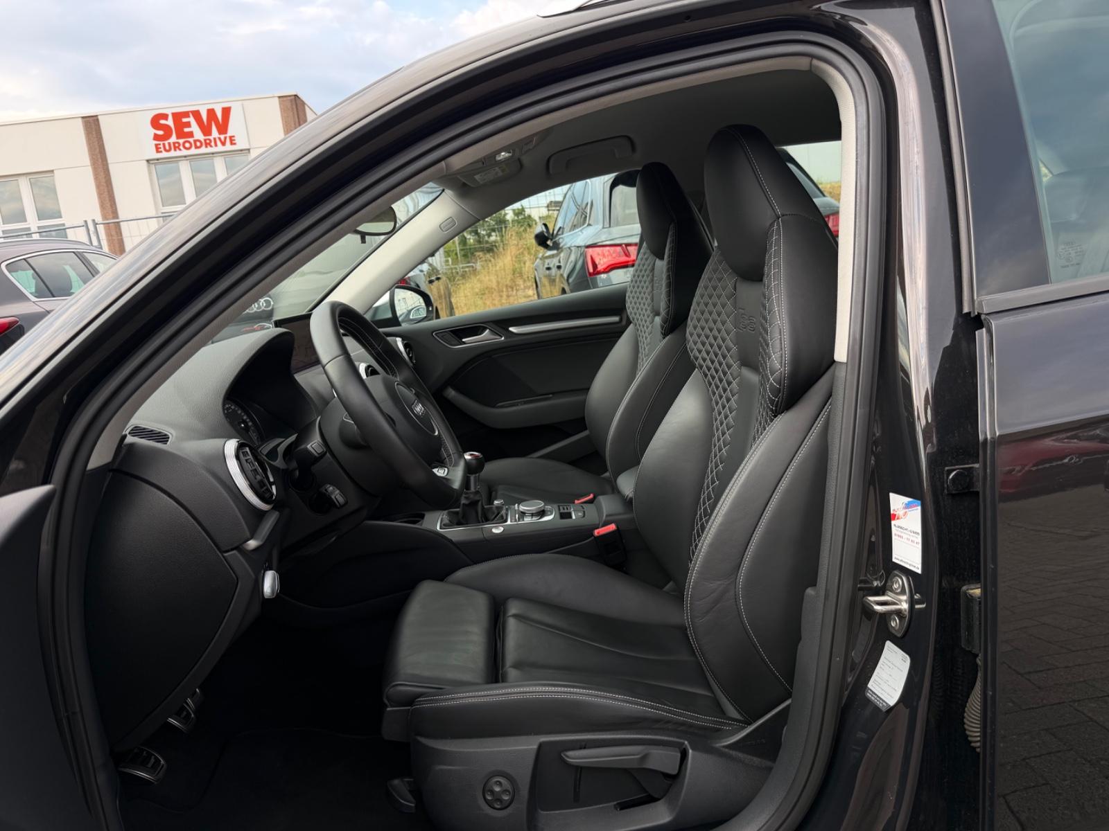 Audi S3 Sportback 2.0 TFSI Quattro 300 ch / B&O / Matrix LED / Magnetic Ride