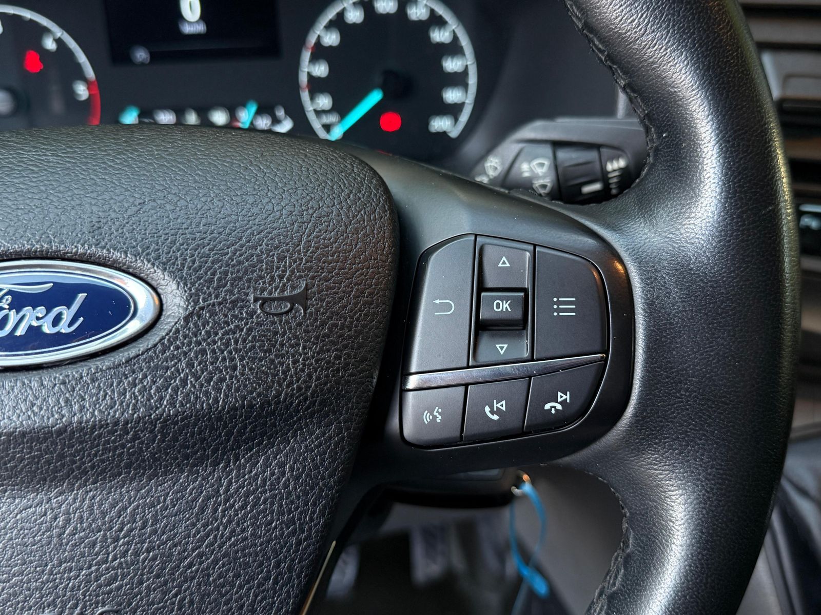 Fahrzeugabbildung Ford Transit Custom 300 L2 3Si+NAVI+SHZ+KAM+DAB+SYNC3