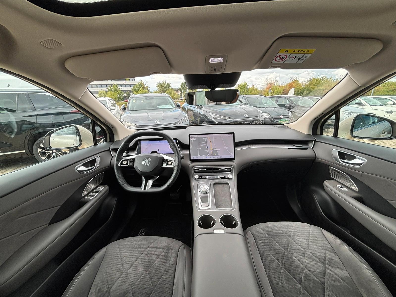 MG S6 EV Luxury AWD