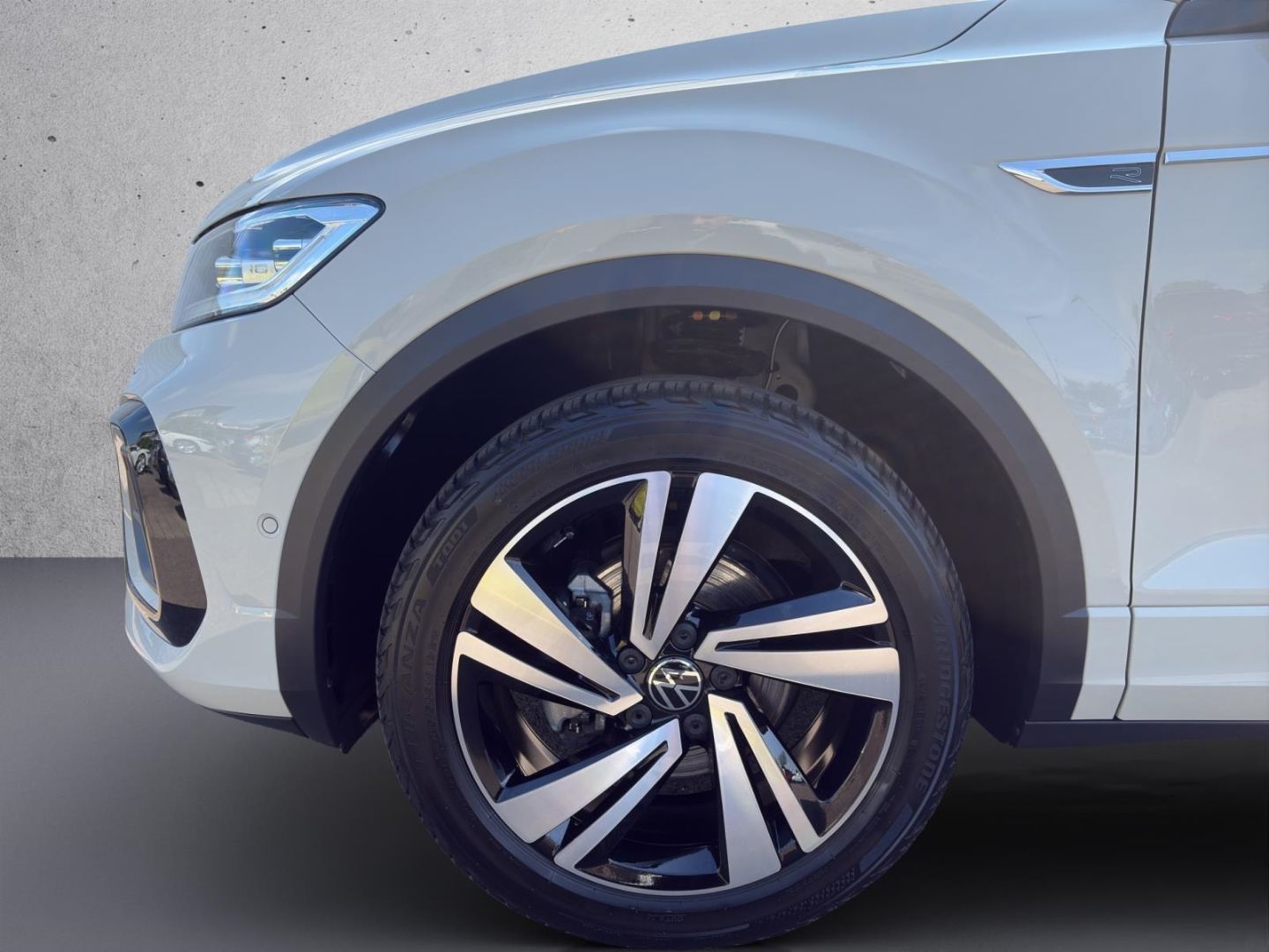 Volkswagen T-Roc R-Line 1.5 TSI DSG Navi LED ACC RüKa foto 5