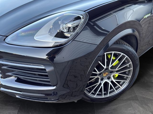 Porsche Cayenne Coupe E-Hybrid*SPORT-CHRONO*APPLE*PANO