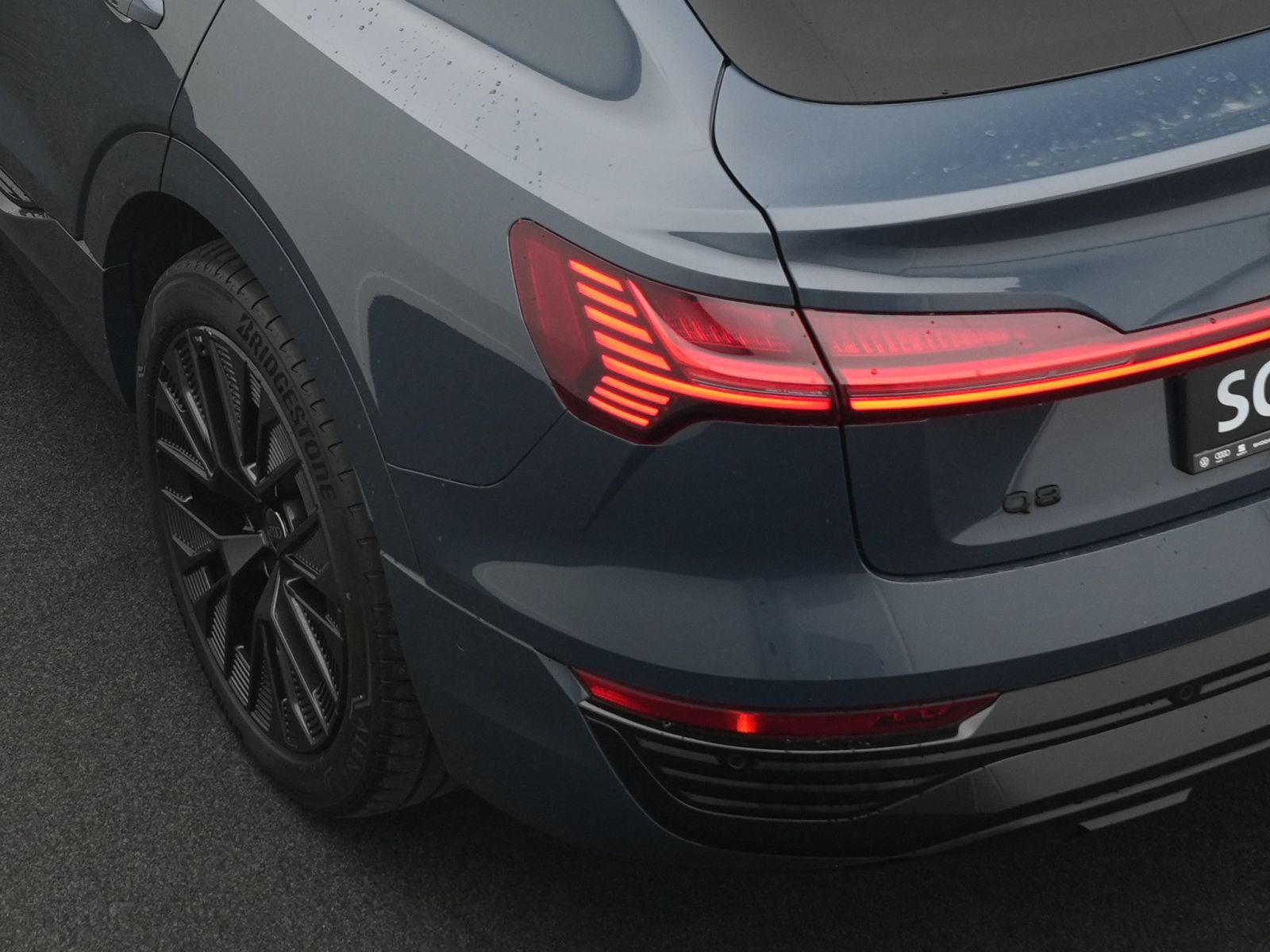 Audi Q8 e-tron - Bild 18
