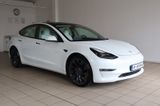 Tesla Model 3 Performance Dual AWD Innenraum weiß - Tesla Model 3 in Berlin