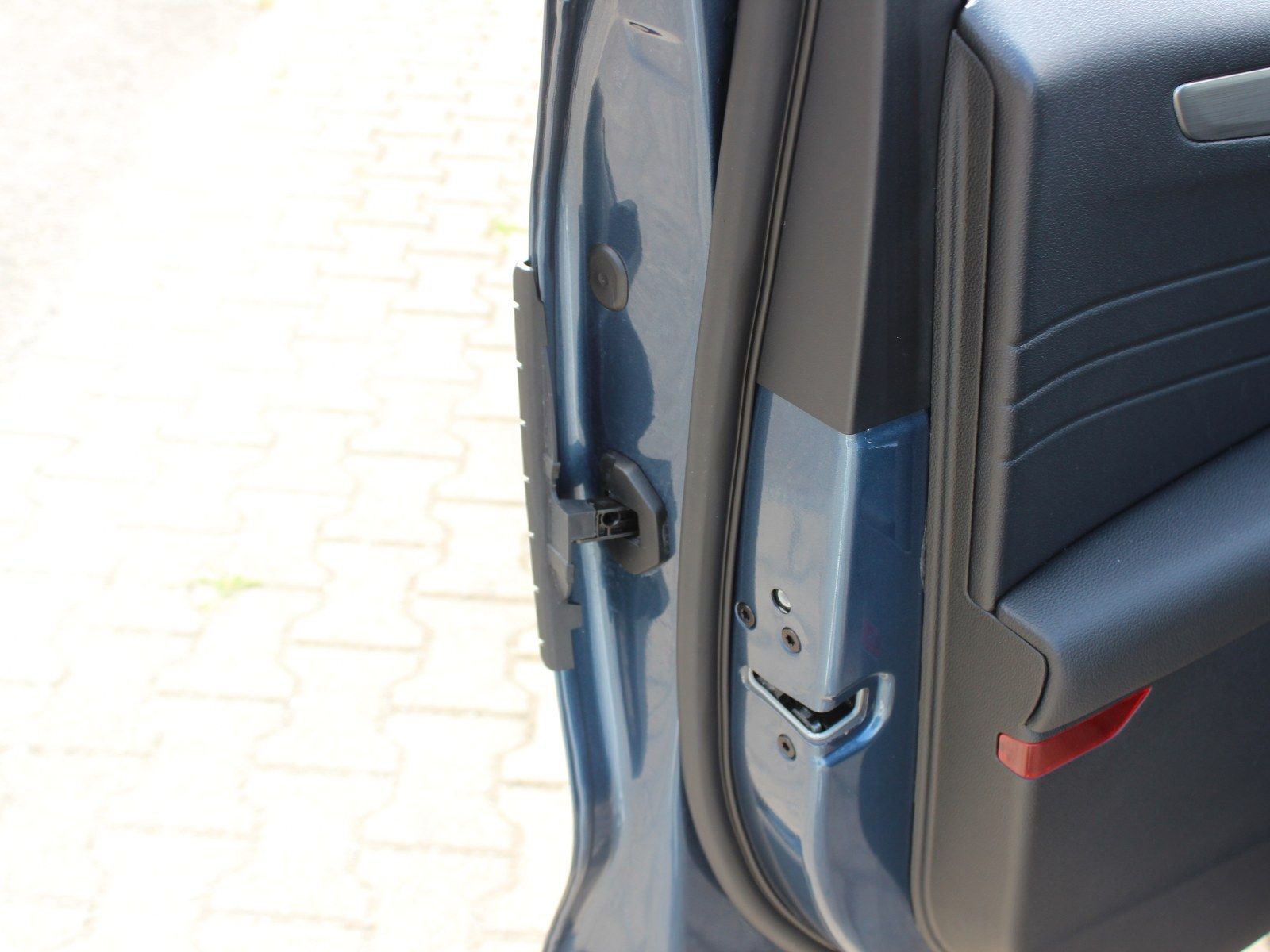 Fahrzeugabbildung Ford Kuga Plug-In Hybrid Titanium 2,5 Duratec