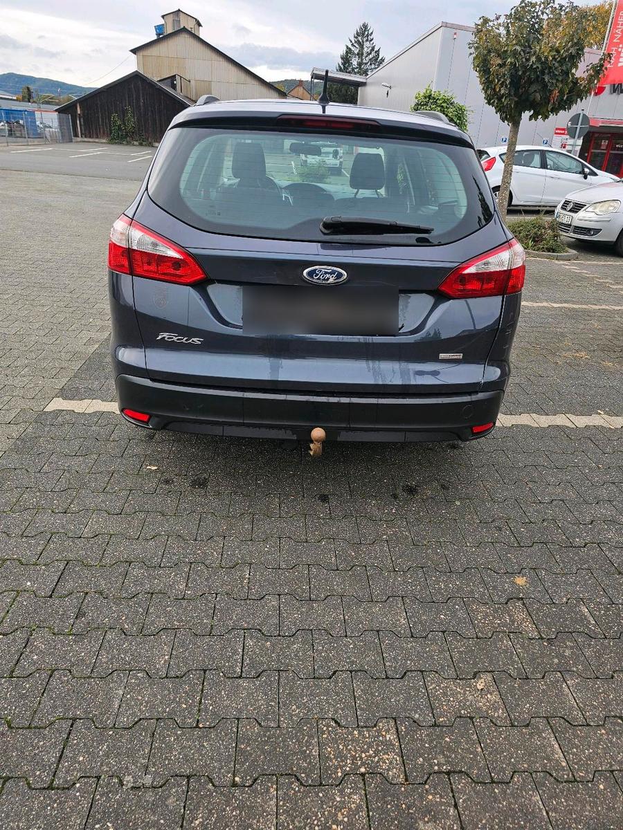 Ford Focus 2012 — photo 5