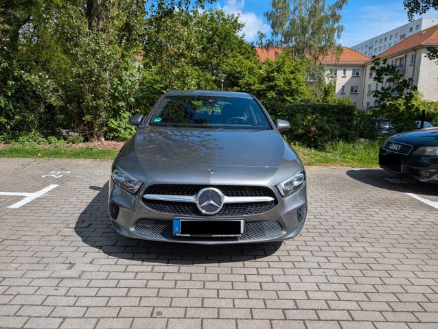 MERCEDES-BENZ A 250 Progressive,AA/Carplay, MBUX,Sport, TOP