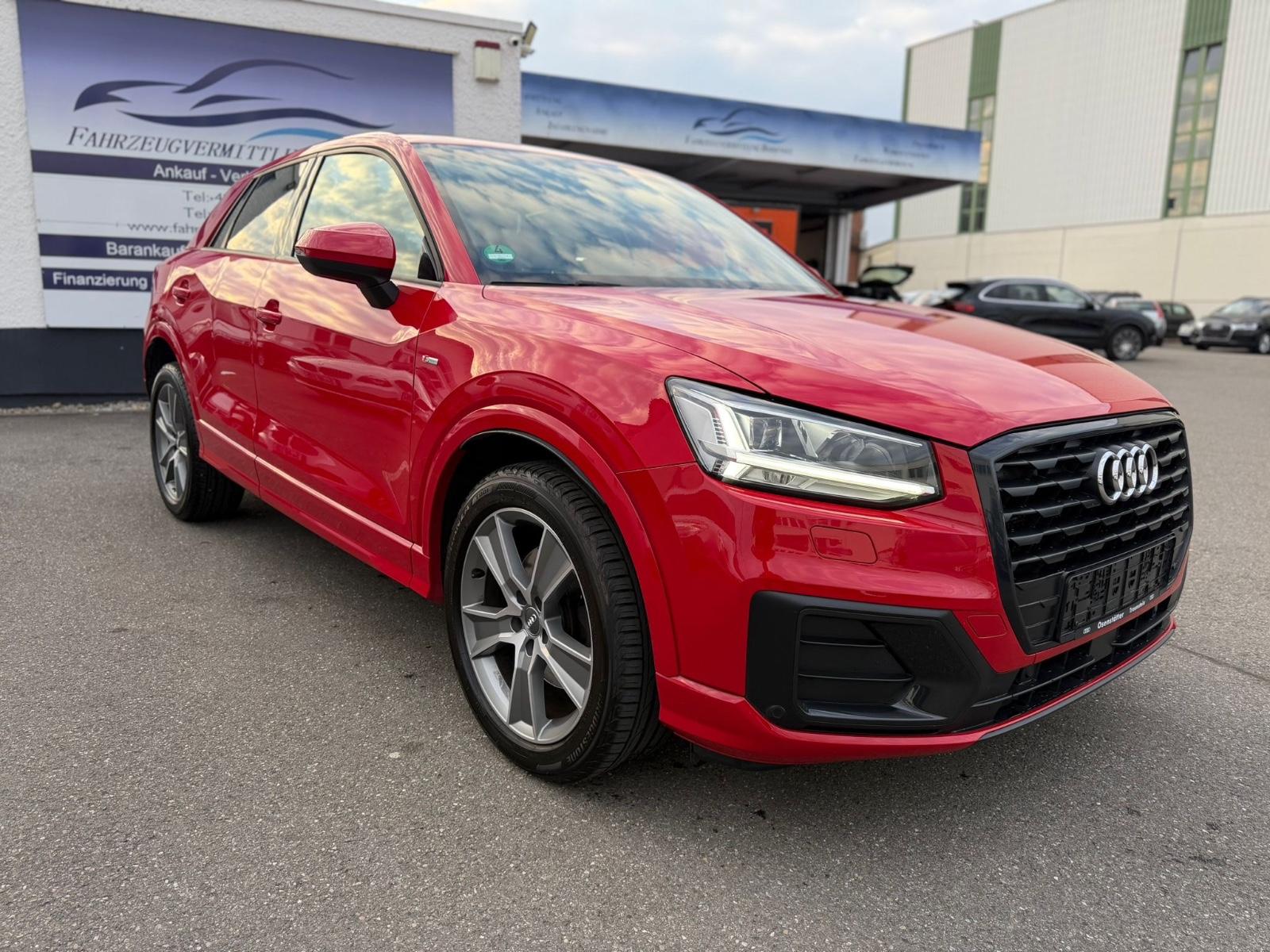 Audi Q2 35 TDI sport S-Line AHK Apple Carplay Navi