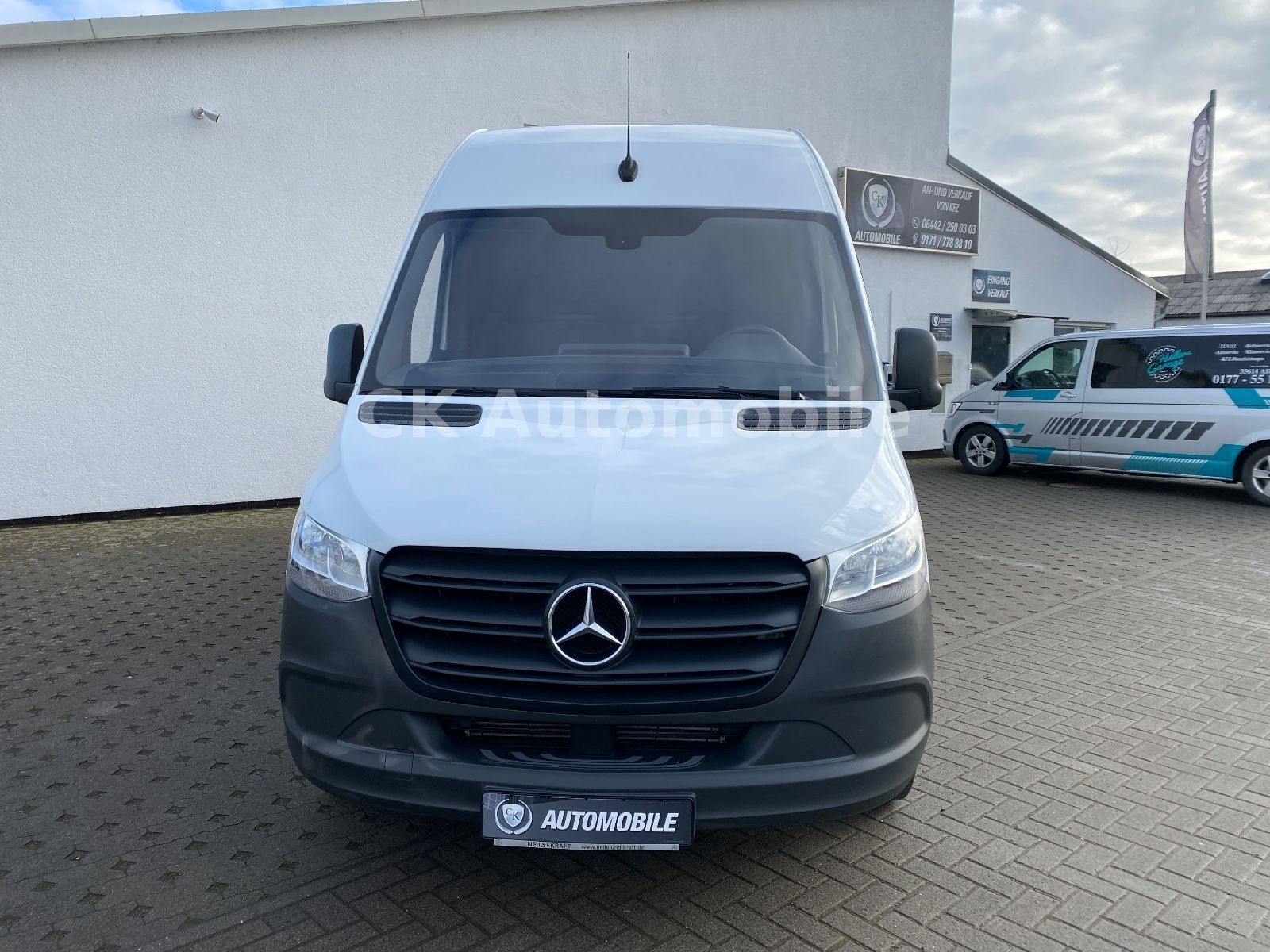 Fahrzeugabbildung Mercedes-Benz Sprinter III Kasten 214 CDI FWD L2H2/Klimaanlage
