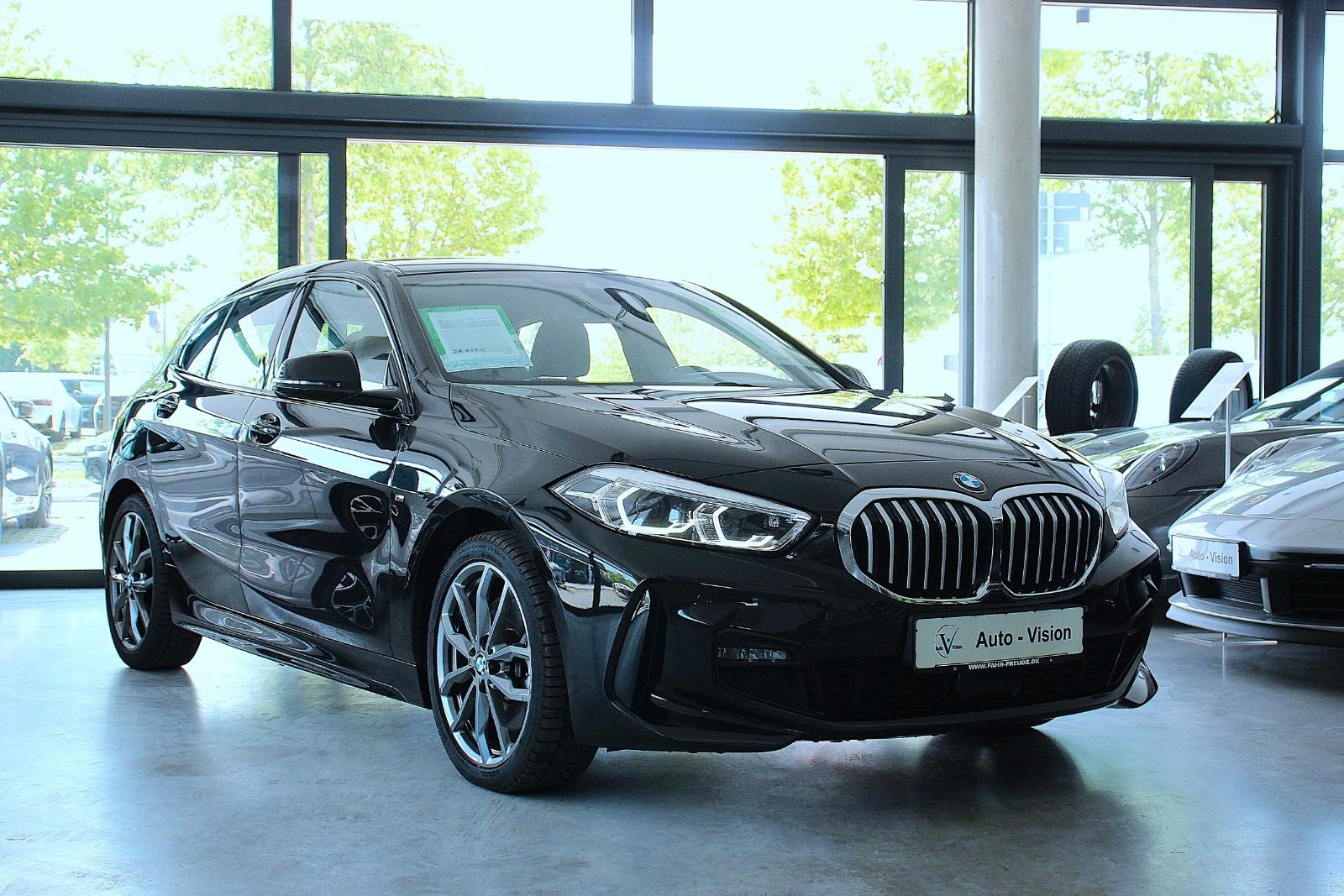 BMW 1 Series i Aut. M Sport (F40) *A-LED*SHZ*LHZ*HiFi*PDC, миниатюра 4
